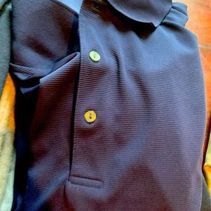 Hogan’s work shirt size 2XL.